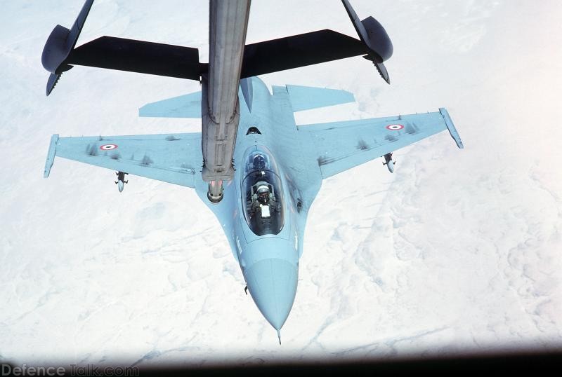 Egyptian F-16B In-flight Refueling