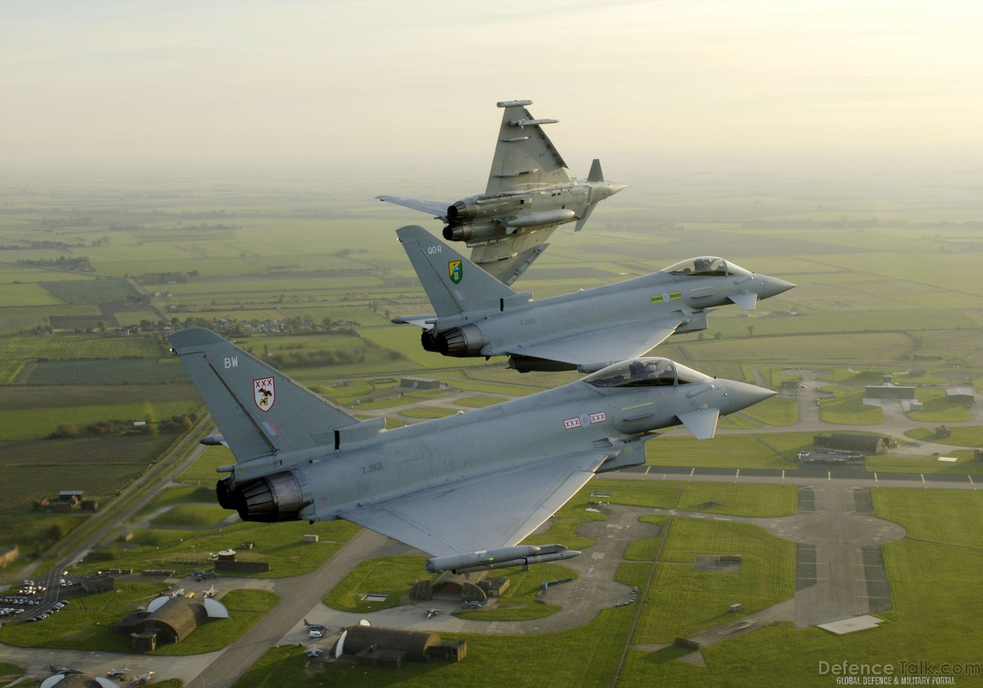 Eurofighter Typhoon - Military Fighter Aircraft Wallpaper