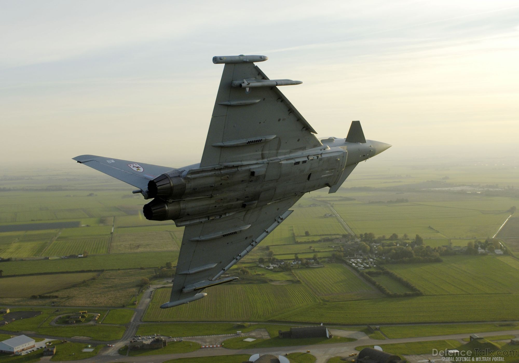 Eurofighter Typhoon - Military Fighter Aircraft Wallpaper