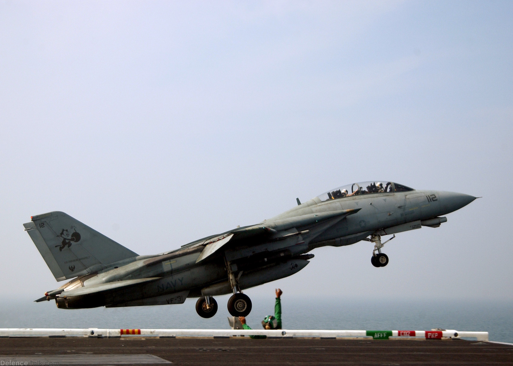 F-14 Tomcat - US Air Force Fighter Aircraft