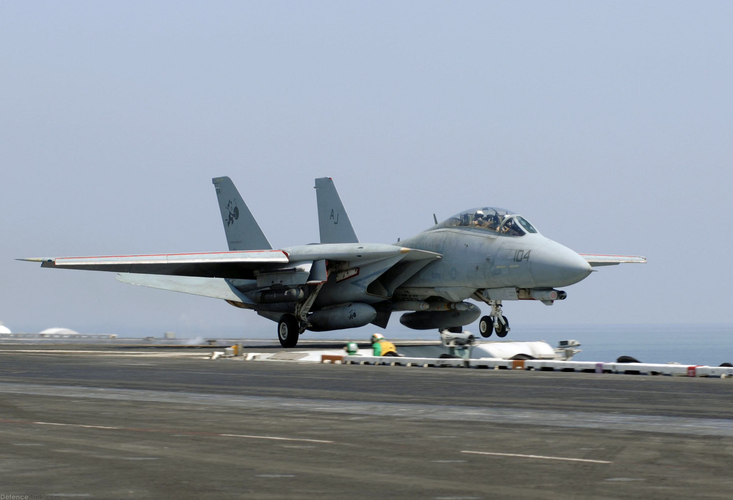 F-14 Tomcat - US Navy Fighter Aircraft