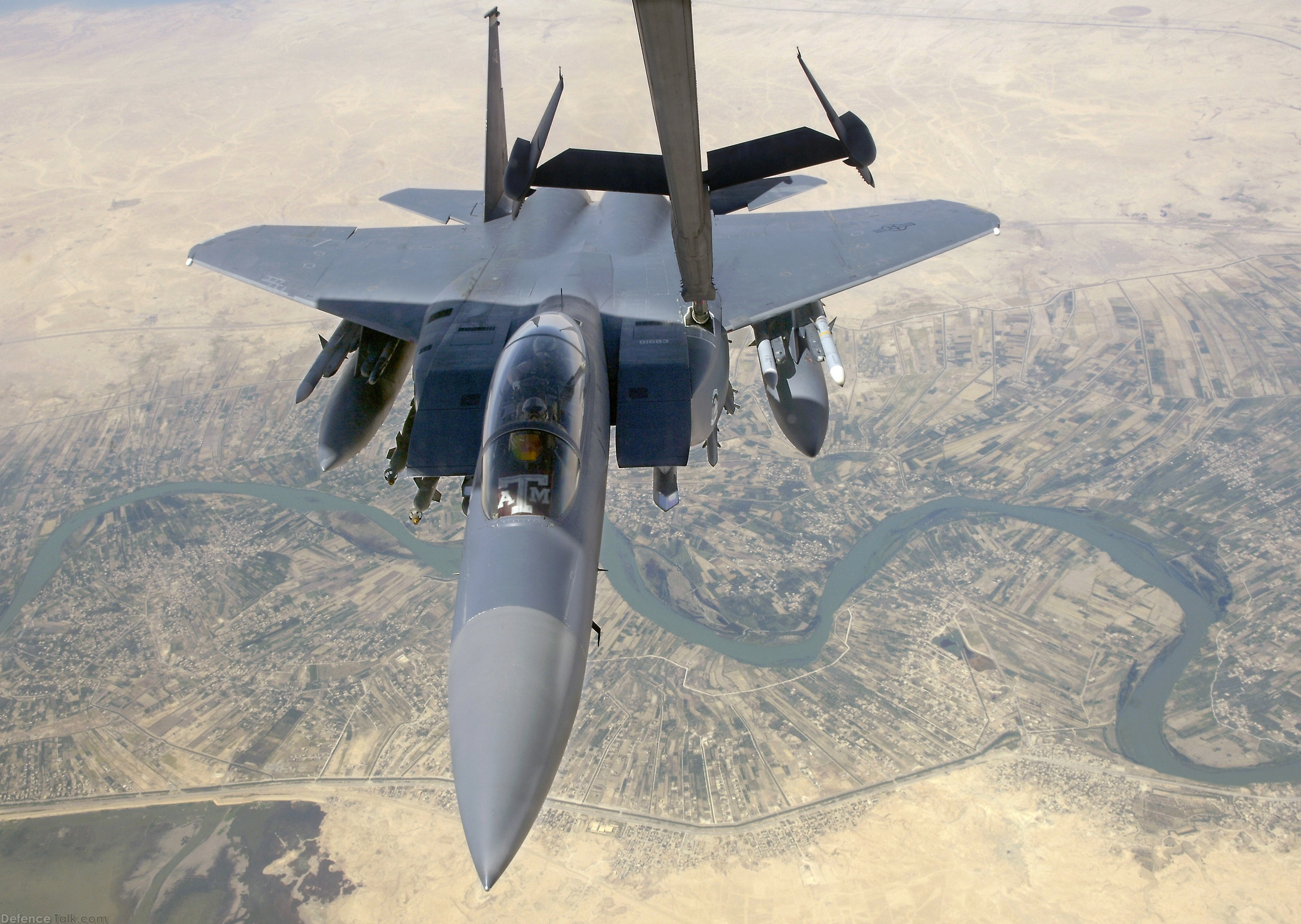 F-15 refueling over Iraq