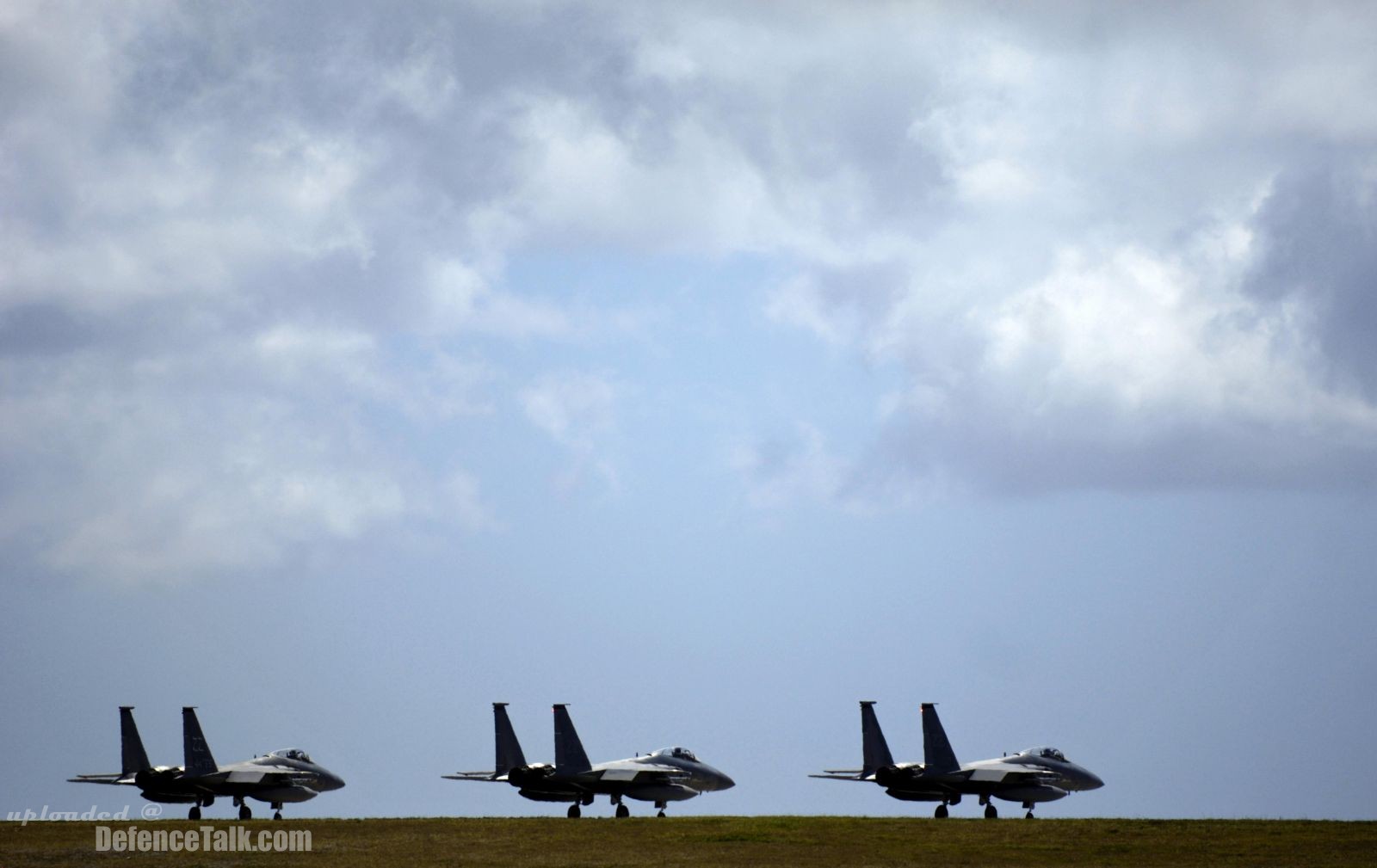 F-15C's wait to take off - Valiant Shield 2006