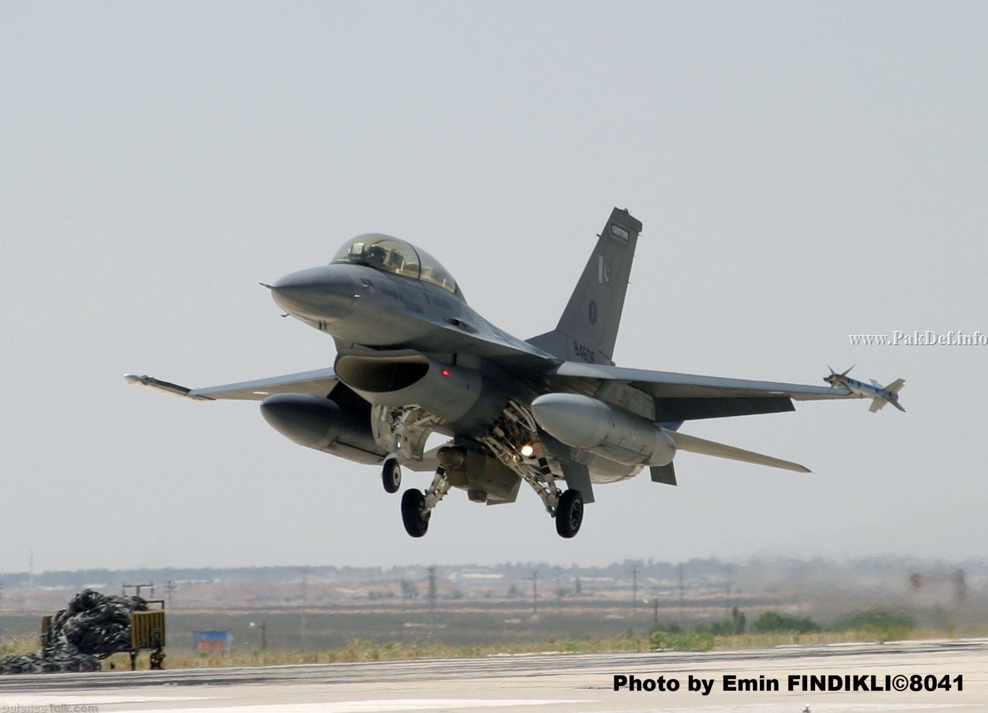 F-16/A Viper - Pakistan Air Force