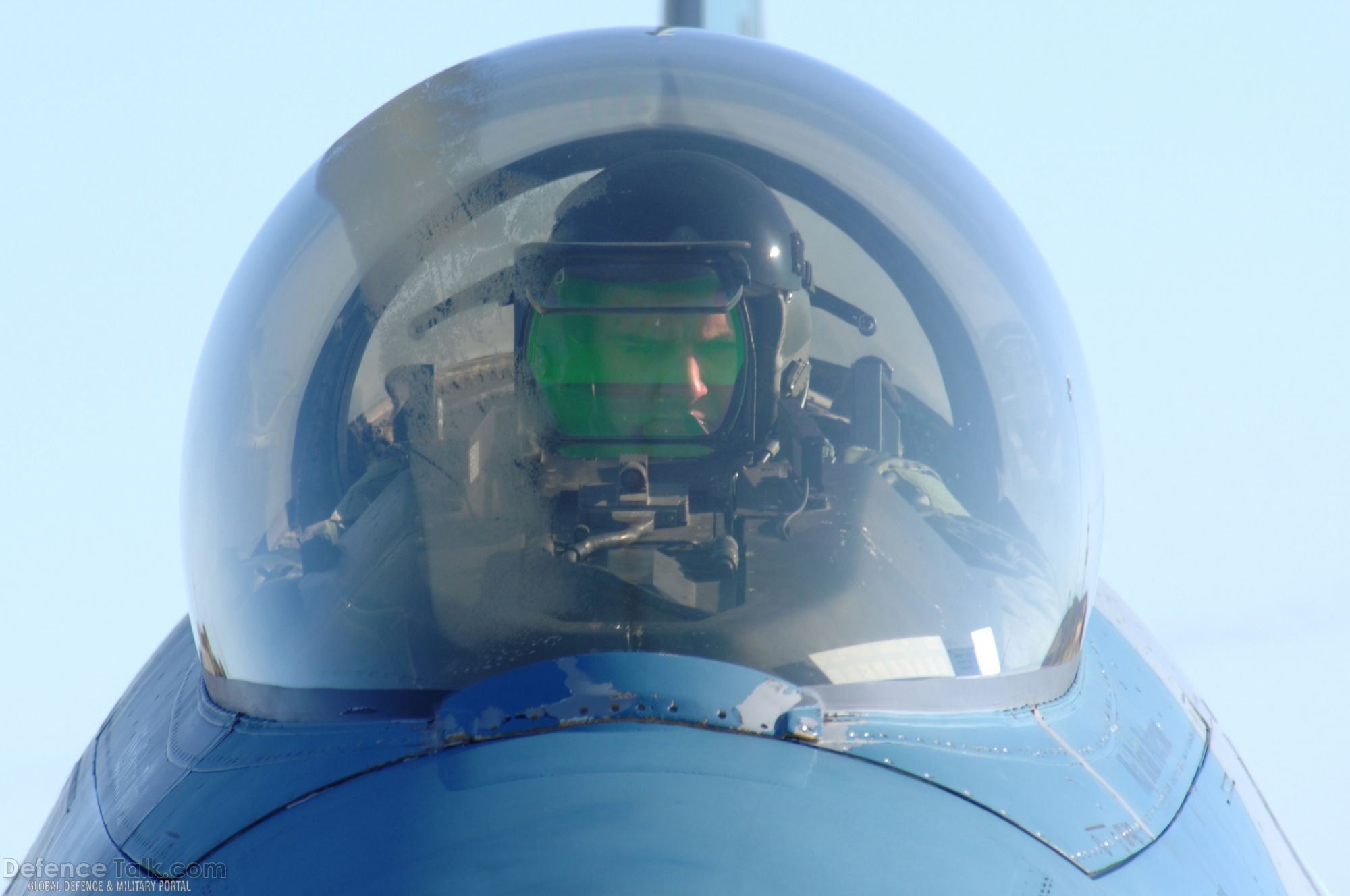 F-16 Fighting Falcon pilot - US Air Force Exercise