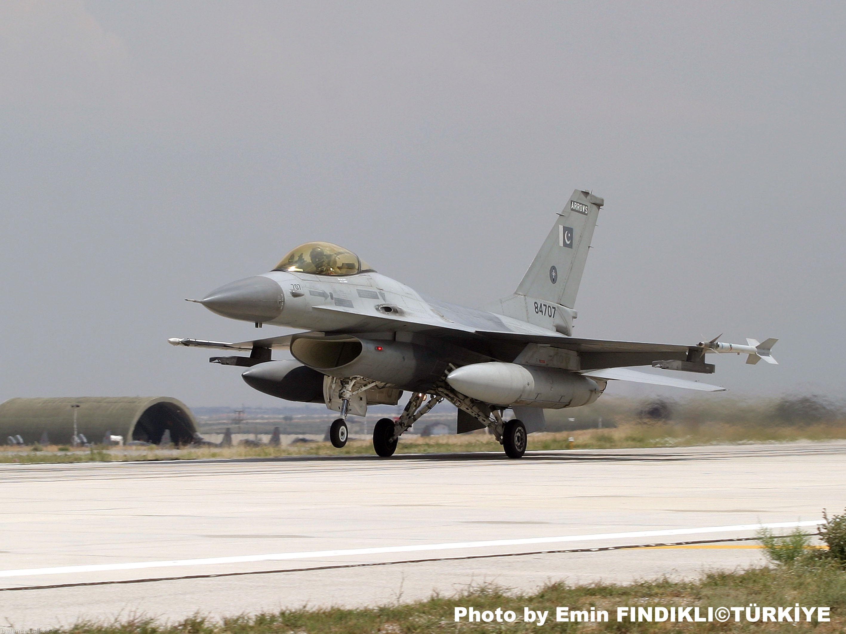 F-16 - Pakistan Air Force - Fighter Aircraft