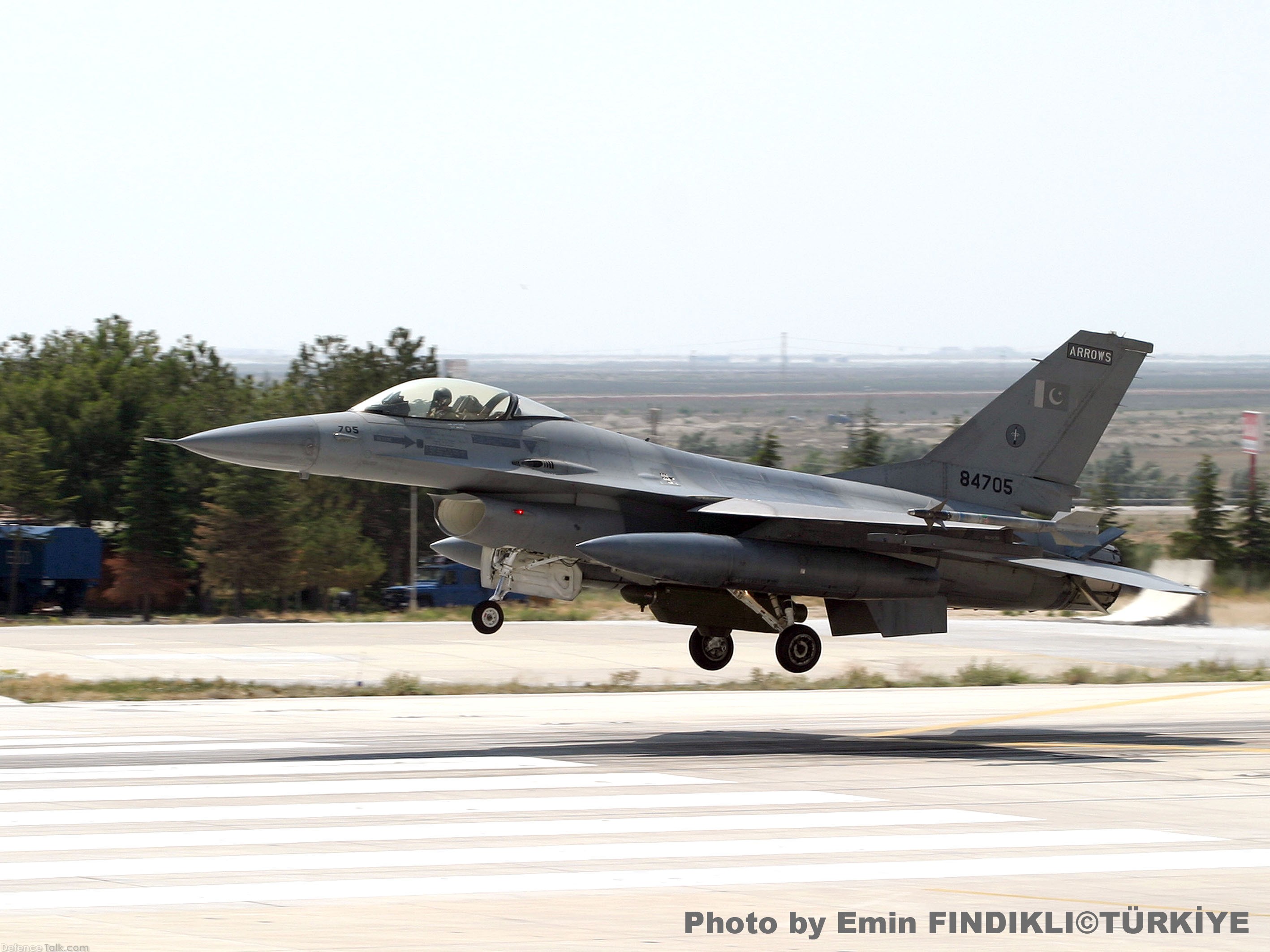 F-16 - Pakistan Air Force - Fighter Aircraft