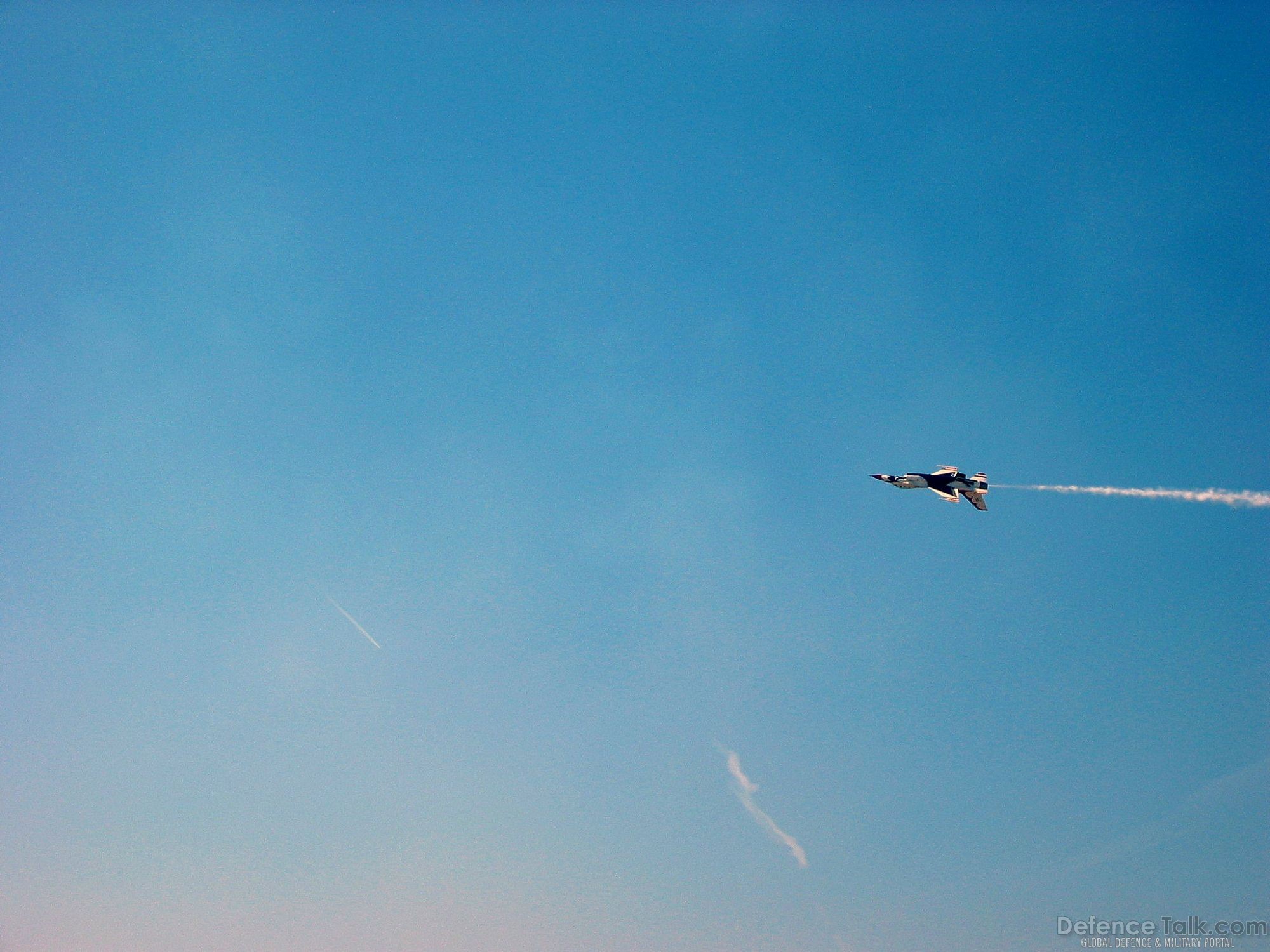 F-16, Thunderbirds - NBVC Air Show 2007