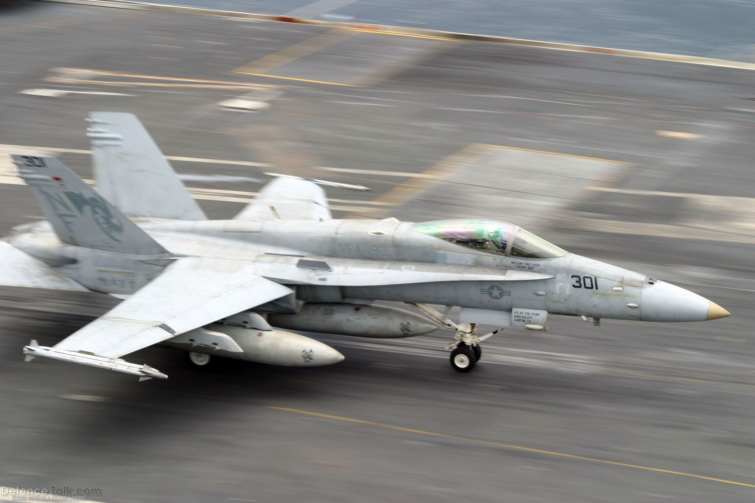 F-18 - USS Kitty Hawk (CV 63) Aircraft Carrier - US Navy