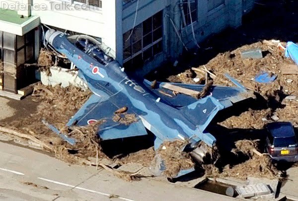 F-2 jet hits building during Japan Tsunami