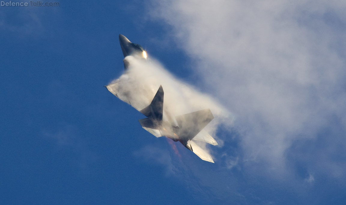 F-22 Raptor at Miramar 2010 air show