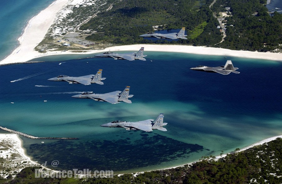 F-22 Raptor - US Airforce