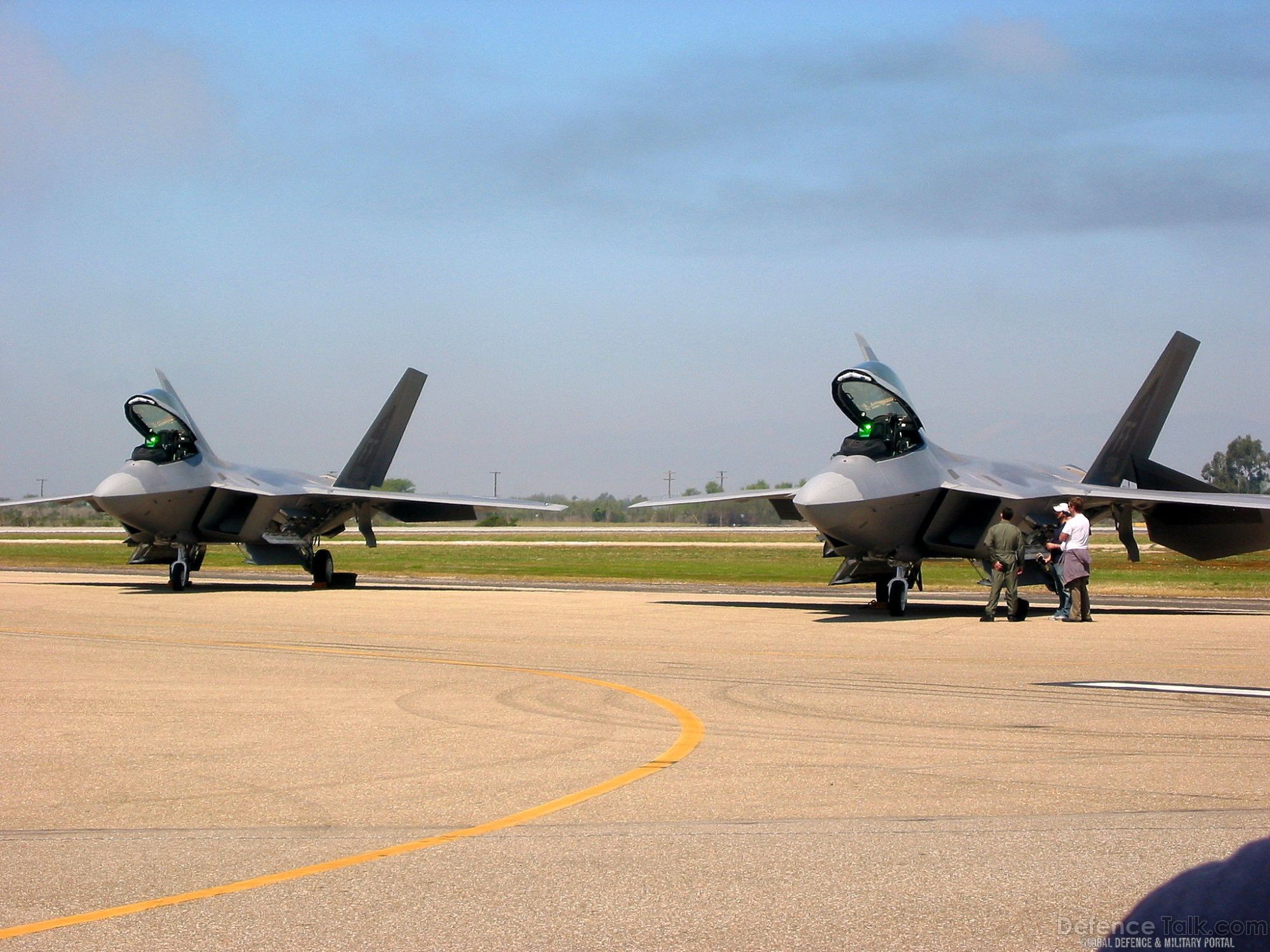 F-22 Raptors - NBVC Air Show 2007