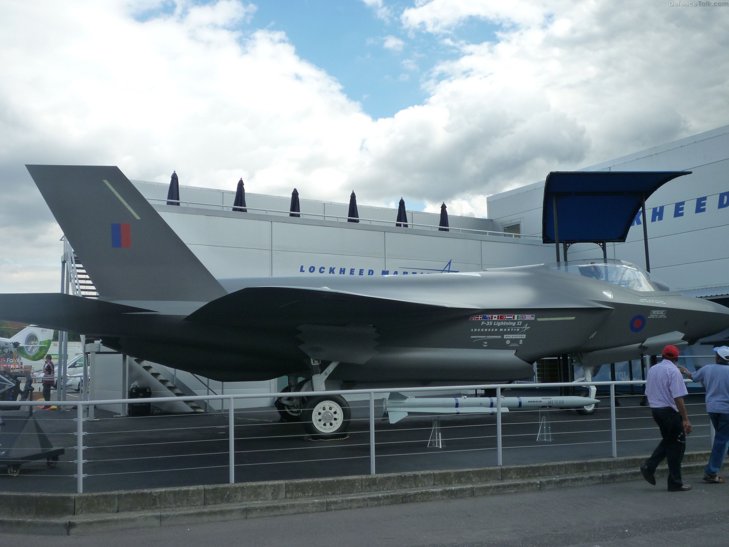 F-35 JSF at Farnborough 2010 Air Show