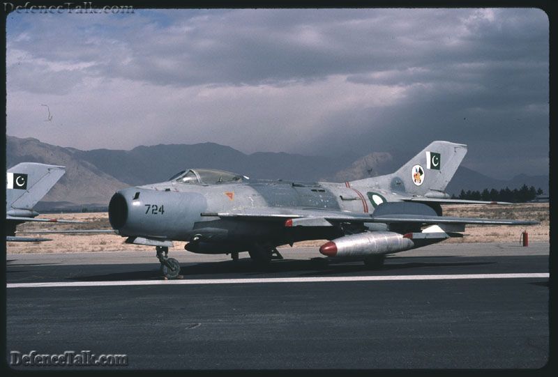 F-6 (Mig-19)