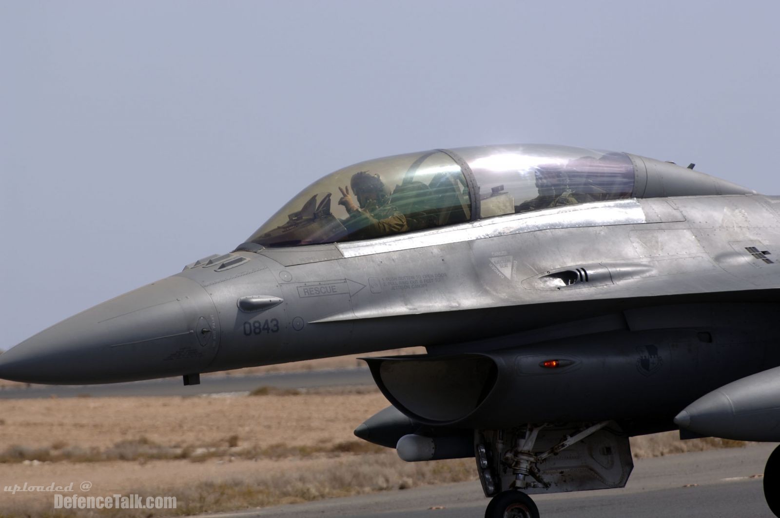 F16 aircraft demonstration - Steadfast Jaguar 2006