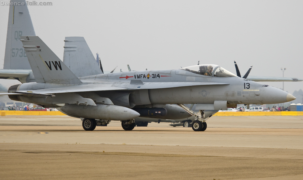 FA-18 C - Miramar 2010 Air show