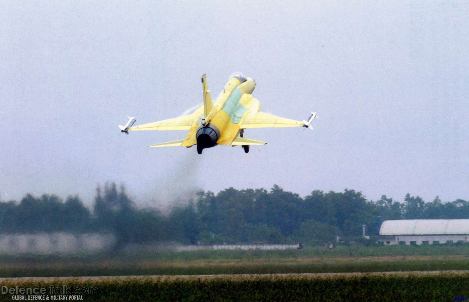 FC-1/JF-17 Xiaolong - People's Liberation Army Air Force