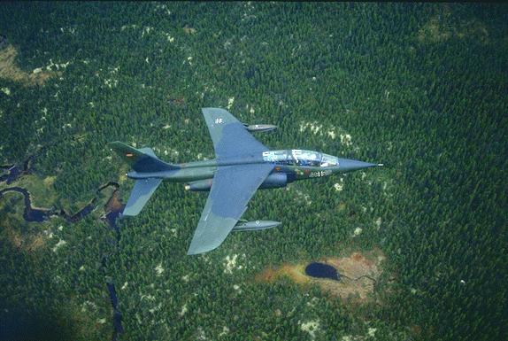 French/German AlphaJet - Light-attack, advanced trainer!