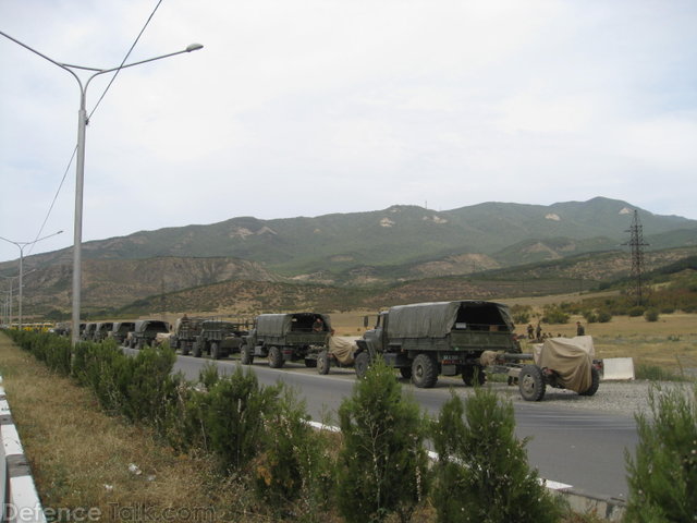 Georgian_Artillery_Column