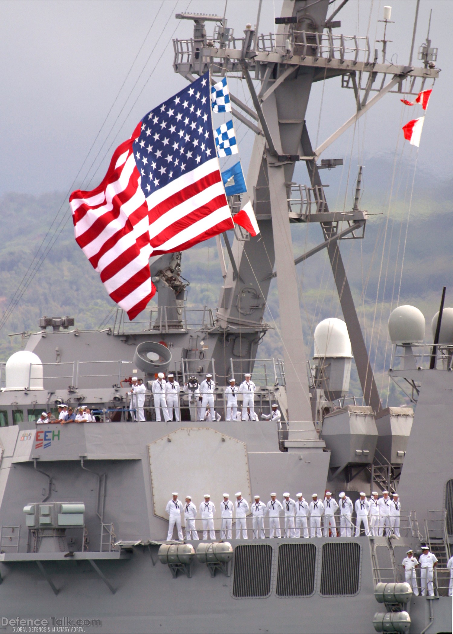 Guided missile destroyer USS Paul Hamilton (DDG 60) - US Navy
