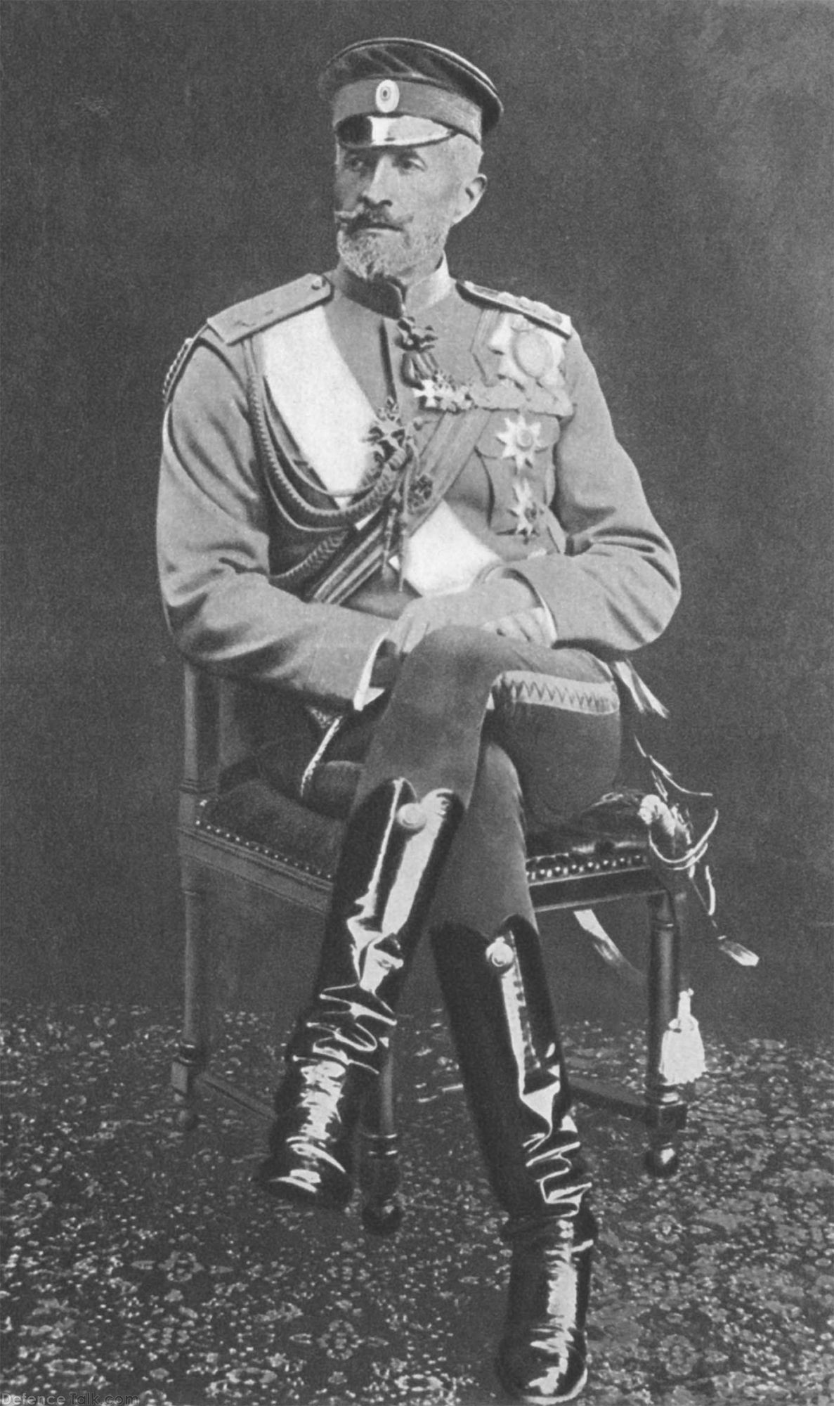 gw_granddukenicholas_02