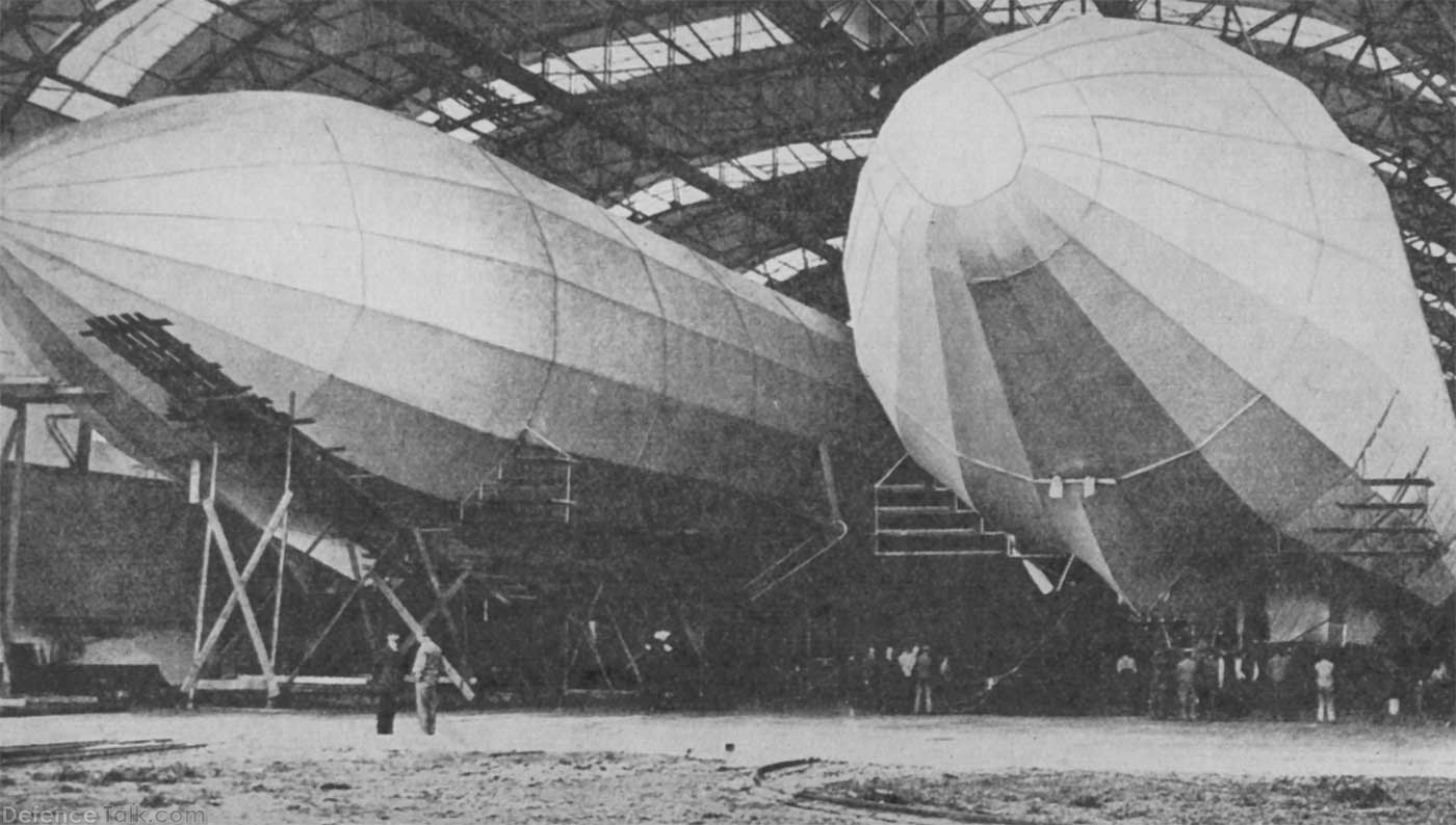 gw_twozeppelins_01