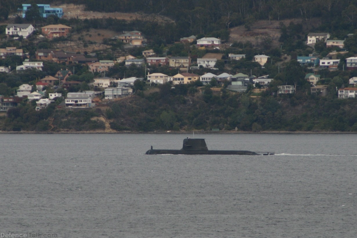 HMAS Collins leaving Hobart