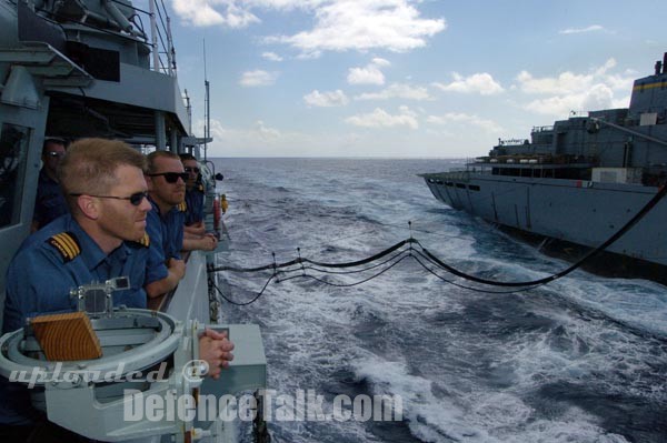 HMCS Algonquin (DDG 283) - RIMPAC 2006