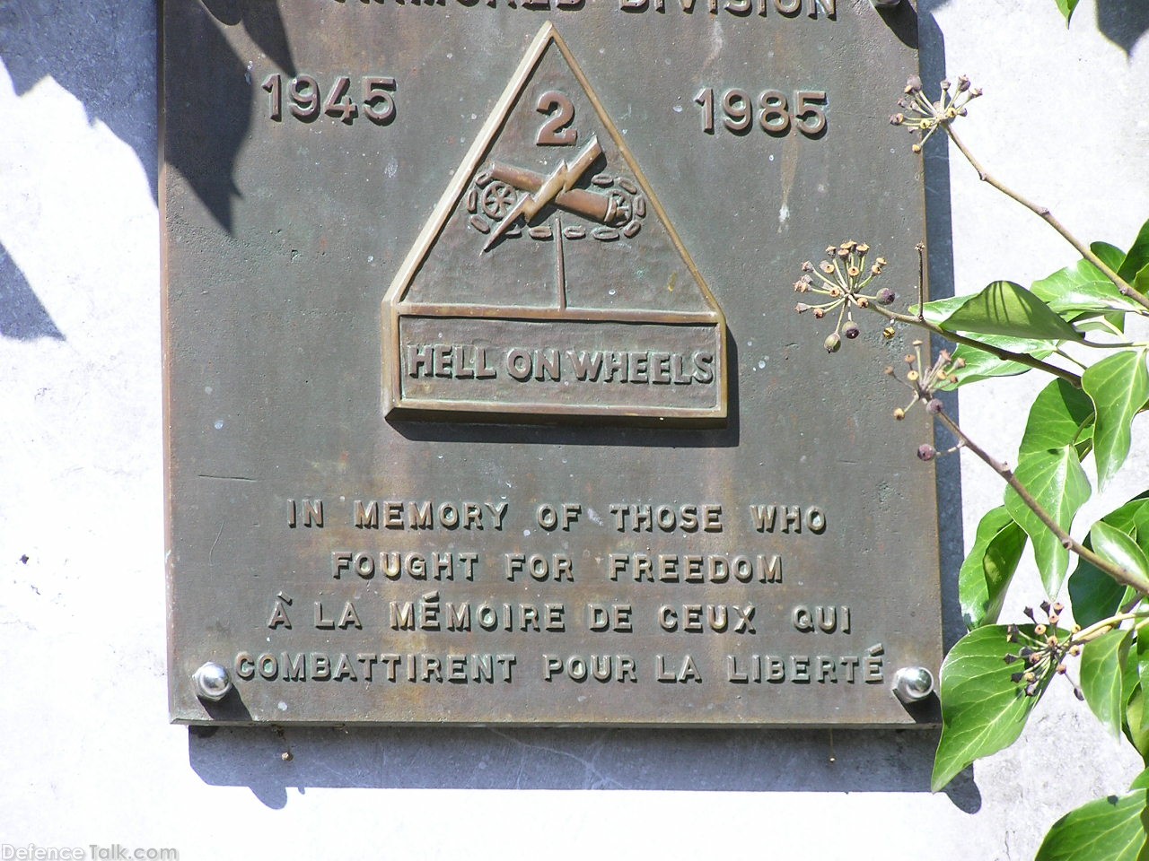 Houffalize memorial plaques