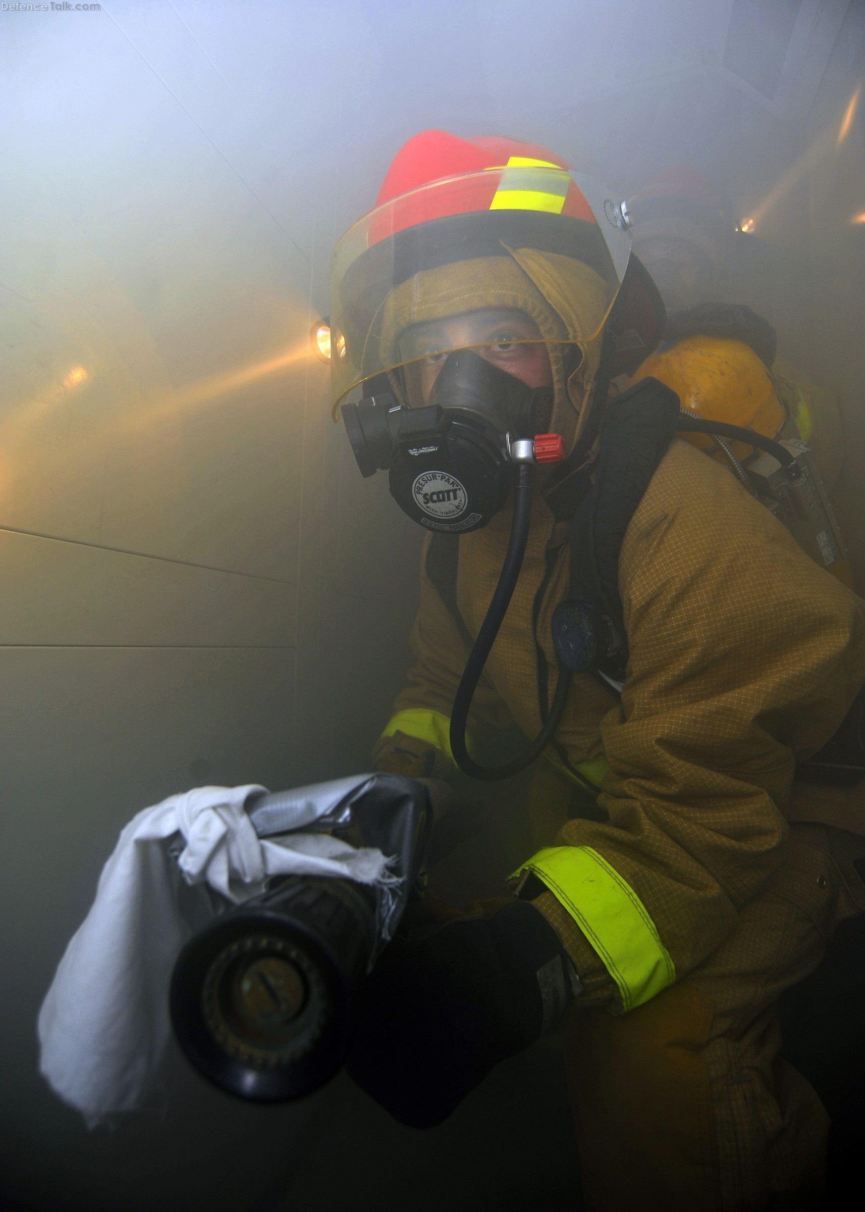 Hull Maintenance Technicianm aboard CVN 73