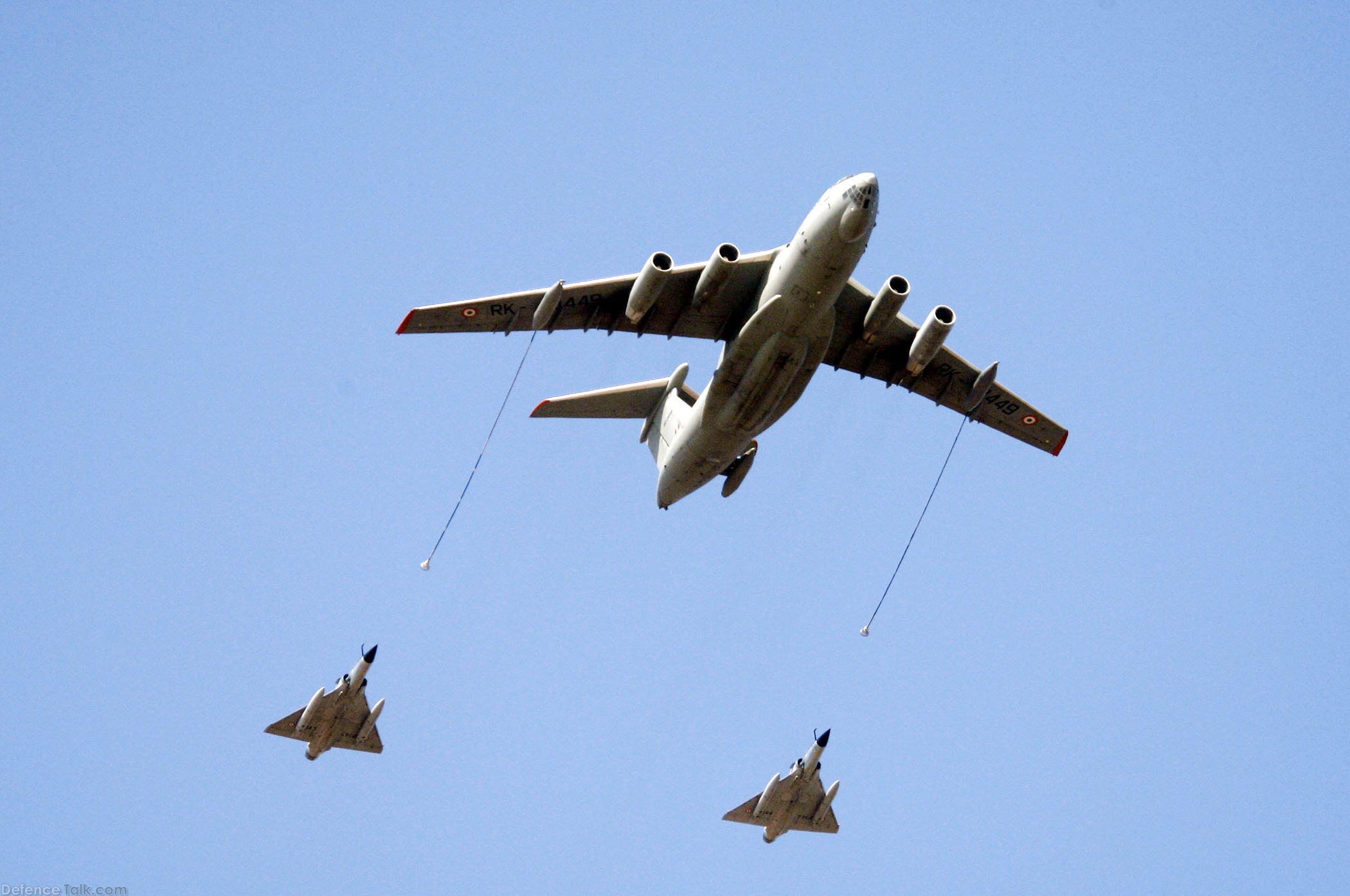 IL-78 Refueling - Aero India 2009, Air Show