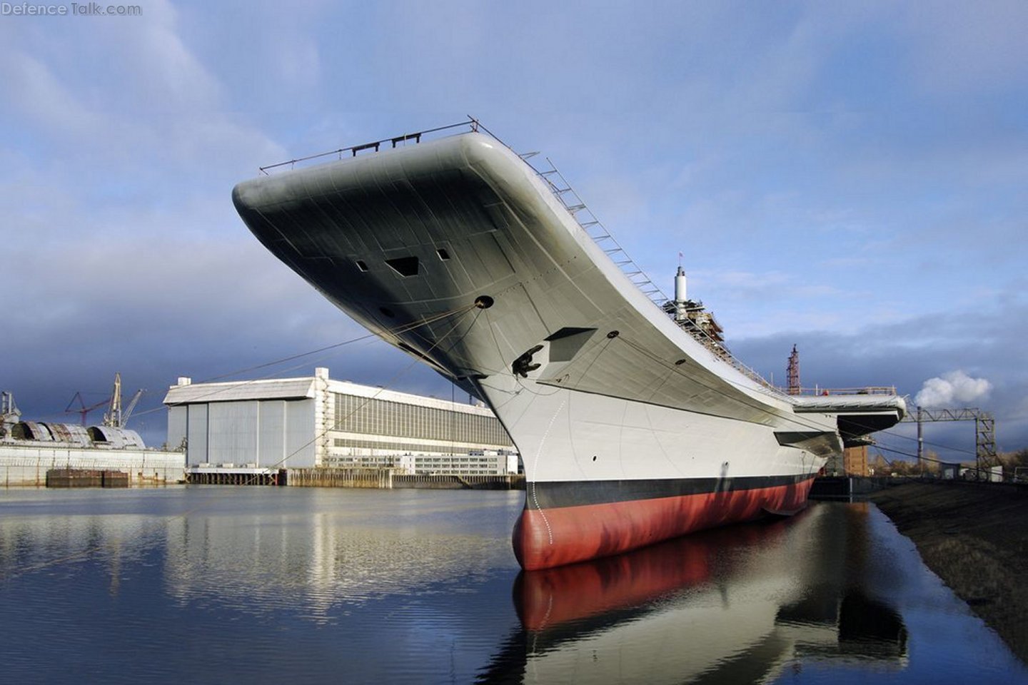 Indian Vikramaditya Aircraft carrier refitting