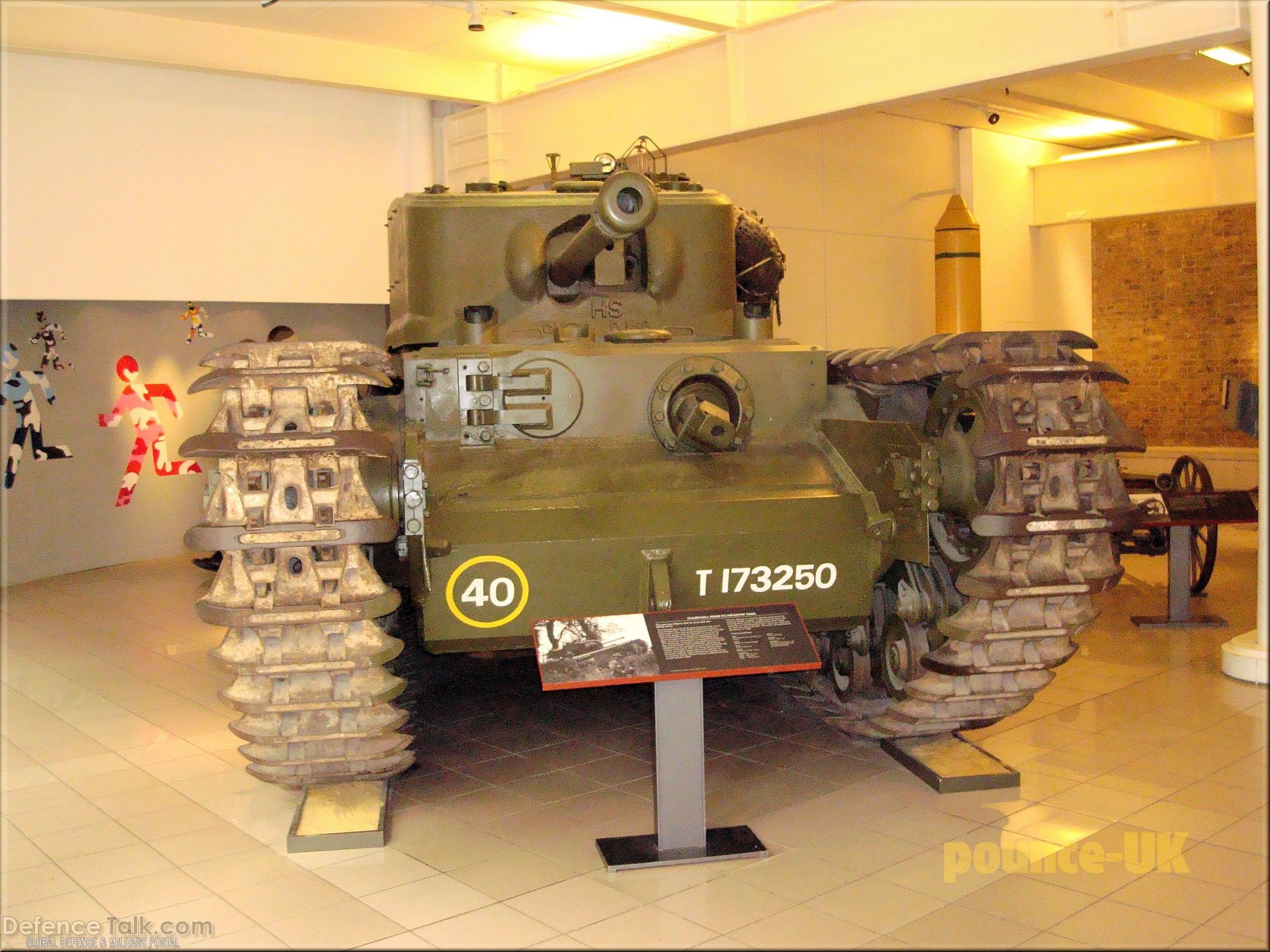 INFANTRY TANK A22 CHURCHILL