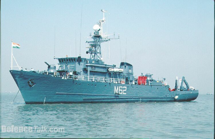 INS Porbandar (Pondicherry {Natya 1} Class Minesweeper)