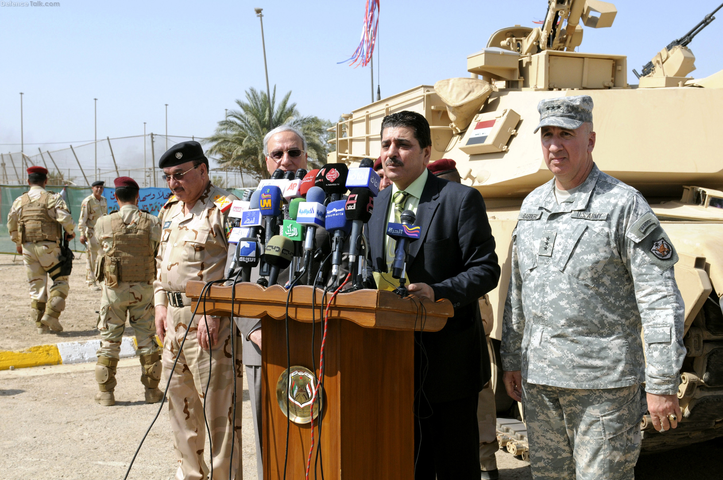 Iraqi Army M1A1 Abrams Tank Demo