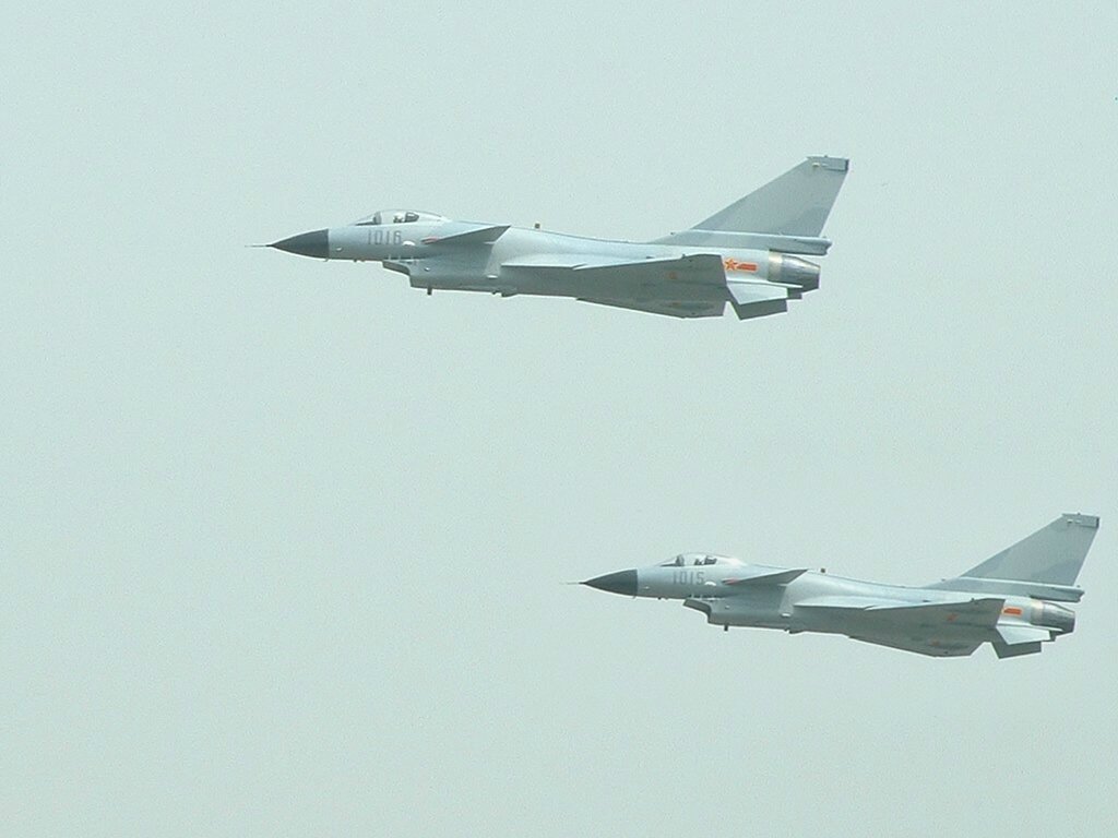 J-10- MultiRole-Fighter/Bomber