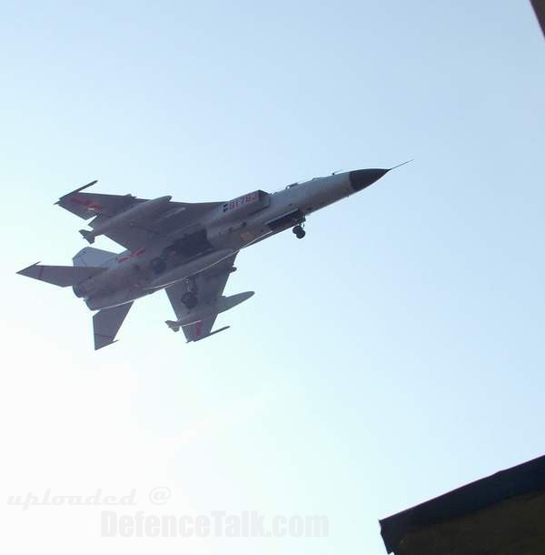 JH-7A-PLAAF