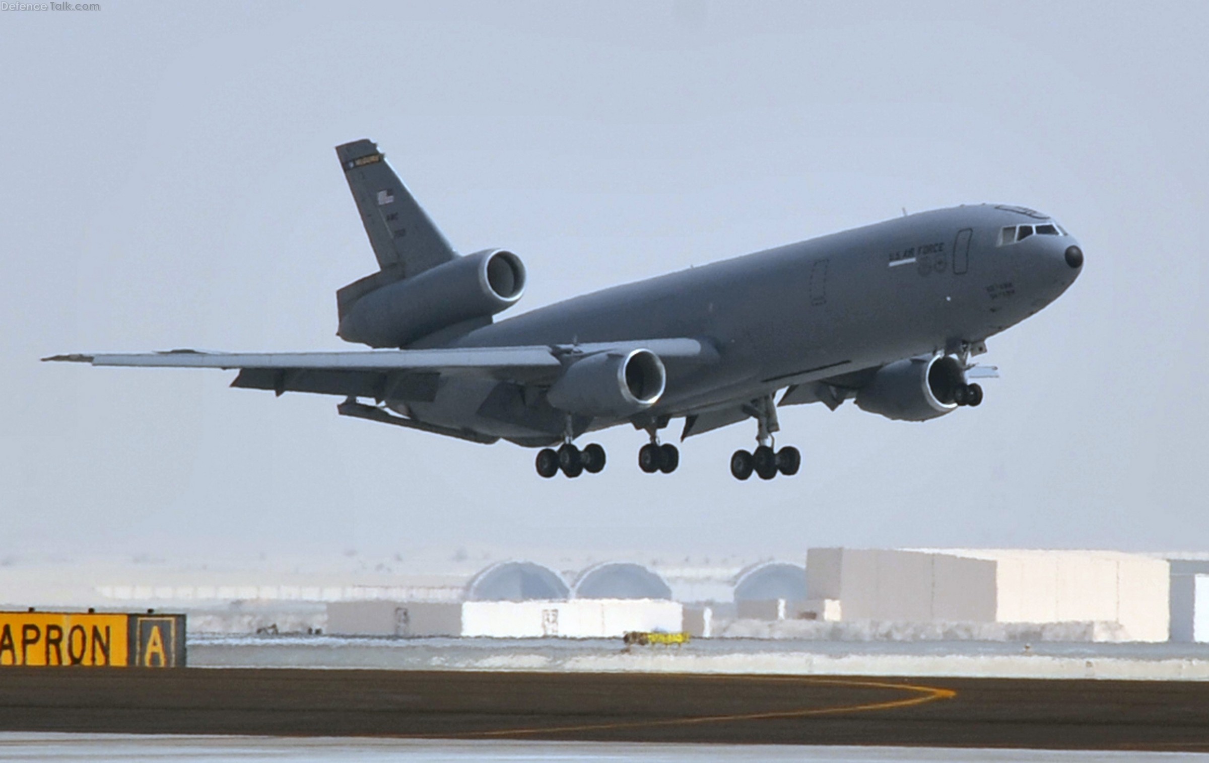 KC-10 Extender Landing - USAF