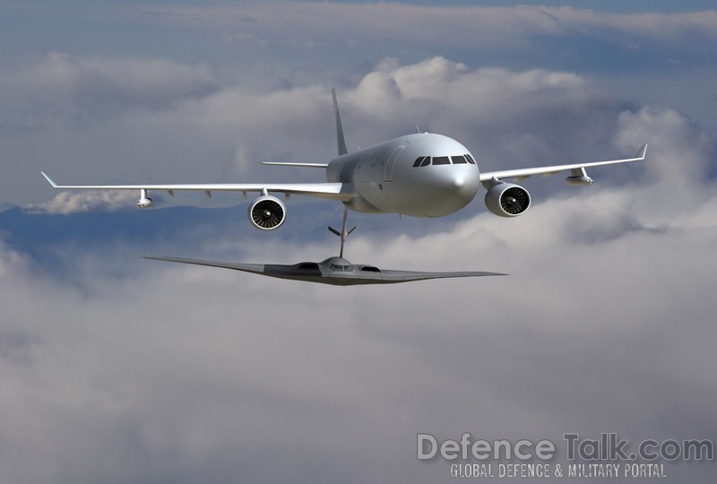 KC-30 + B2 - Advanced Multi-role Tanker Transport