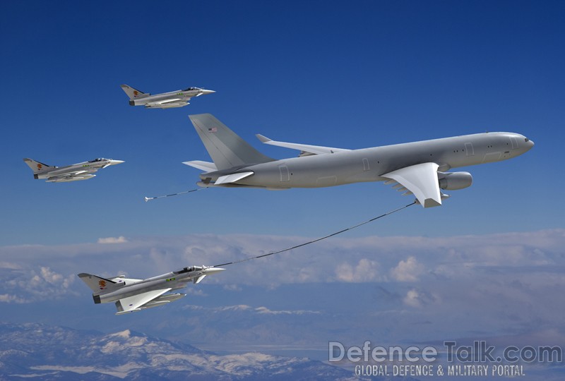 KC-30 refuels Eurofighter Aircraft