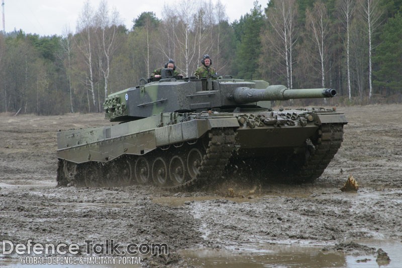 Leopard2A4 Tank - Finnish Army