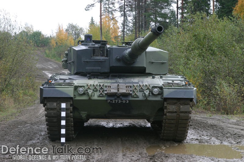 Leopard2A4 Tank - Finnish Army