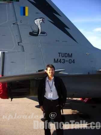 LIMA 2005 pics. Hawks, Migs, hornets