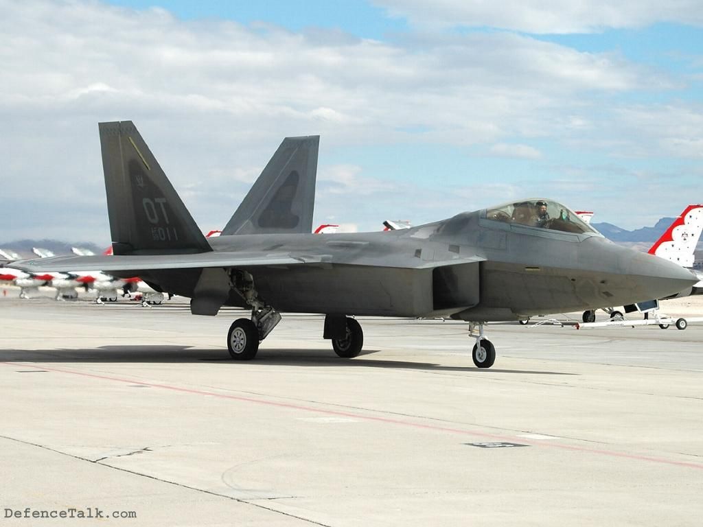 Lockheed Martin F-22 Raptor.