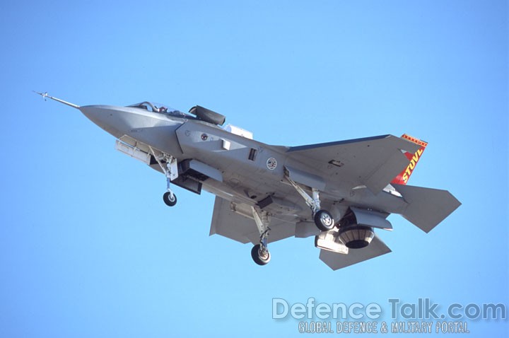 Lockheed Martin X-35B STOVL Prototype Flight Test