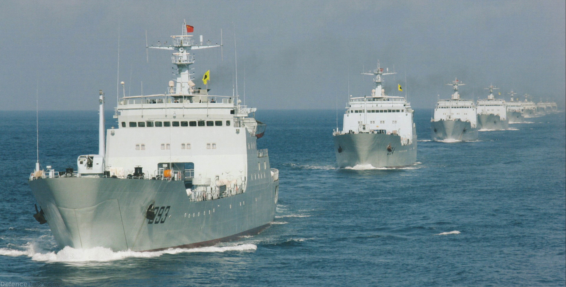 LST 993 Yuting II type squadron lined up