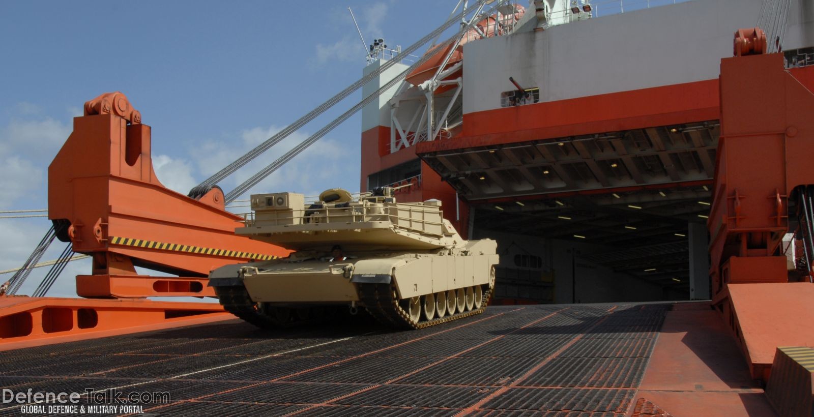 M1A1 Abrams Tank Arrival - Australian Army