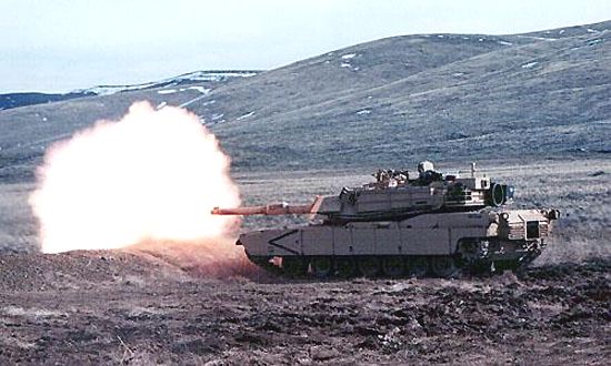 M1A1 / M1A2 ABRAMS MAIN BATTLE TANK, USA