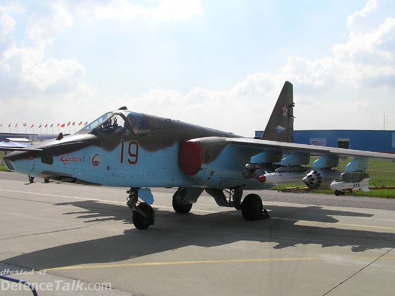 MAKS 2005 Air Show - Su 25 @ The Moscow Air Show - Zhukovsky